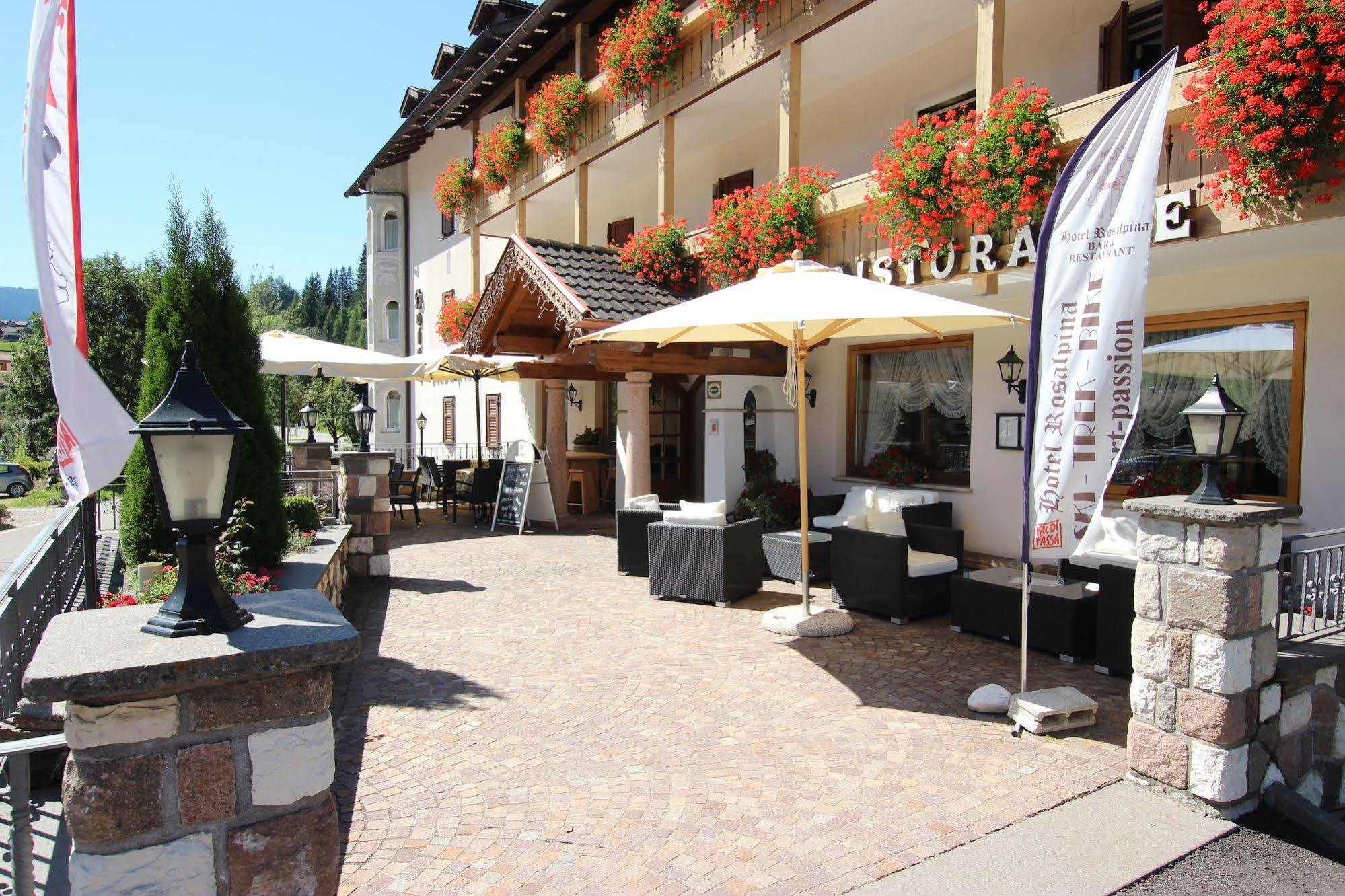 Hotel Rosalpina Soraga Exterior foto